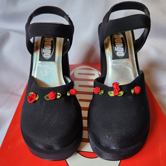 Vintage Bongo Sonya Women's 5.5M Platform Mary Jane Sandals Heels Roses 90's Y2K - Picture 3 of 9